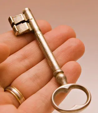 Logan Locksmith Shop Louisville, KY 502-353-2423 Logan Locksmith Shop Louisville, KY 502-353-2423 - copy-key