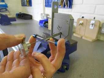 Logan Locksmith Shop Louisville, KY 502-353-2423 - key-broke-in-lock